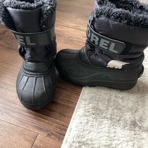 Sorel Black Winter Boots